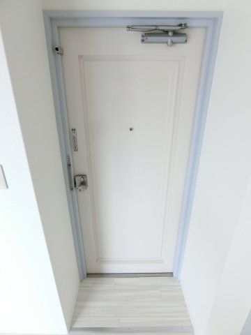 サンハウス箕面 玄関