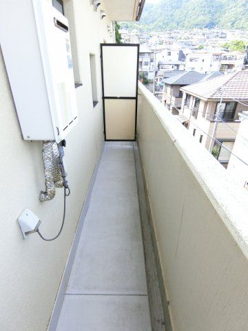 Ｌｉｔ’ｓ箕面（リッツ箕面） ベランダ