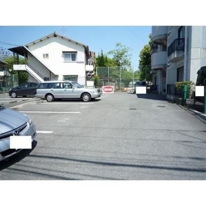 パークサイド・Ｎ 駐車場