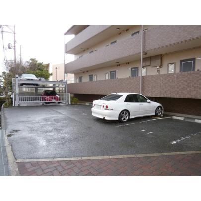 えぴなぁるふぉれすとⅡ 駐車場
