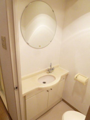 PISO 洗面所