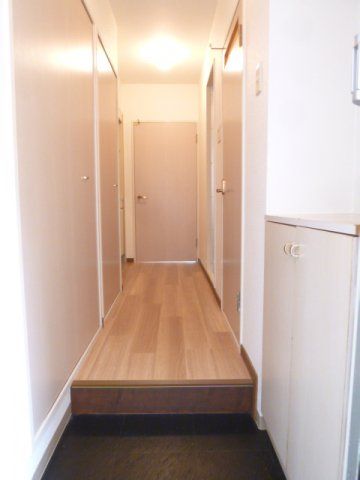 PISO 玄関