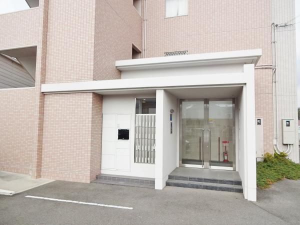 アストラルコート エントランス