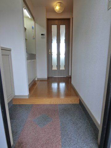 セピアコート箕面 玄関