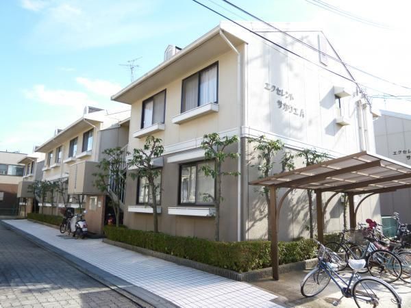 エクセレントサカウエＡ棟 外観