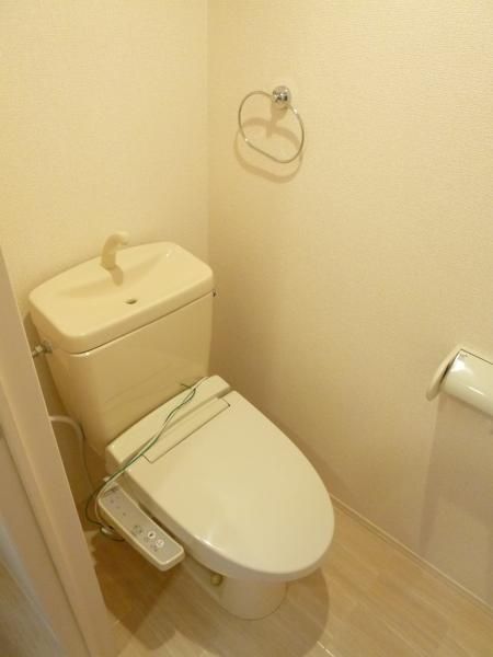 エクセレントサカウエＡ棟 トイレ