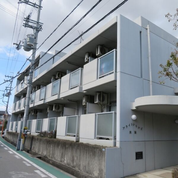 ブライトンヒルズ箕面 外観