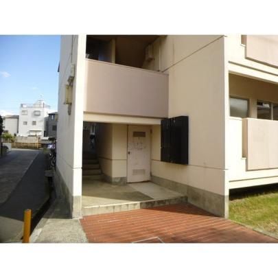 ウネサマンション エントランス