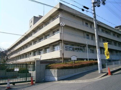 カルム白島 小学校