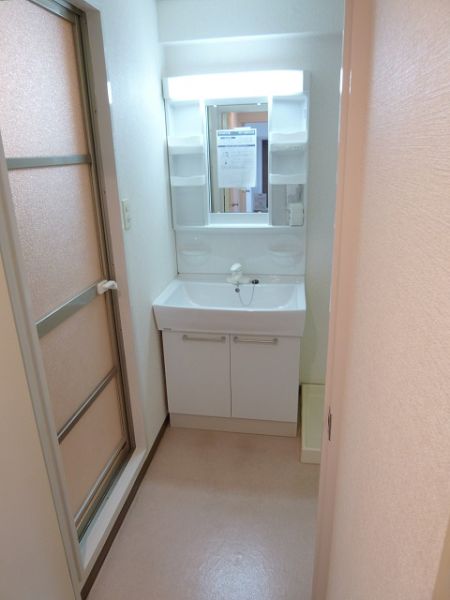 ドミトリー箕面 洗面所