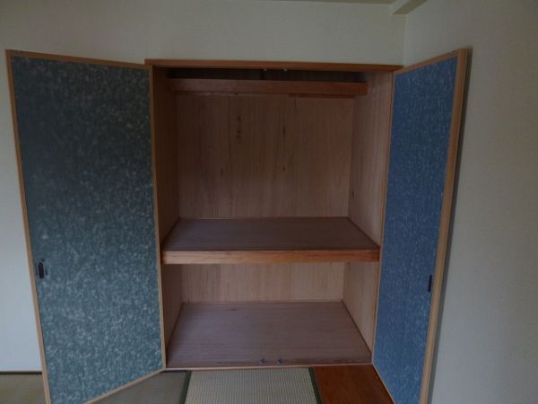ドミトリー箕面 収納