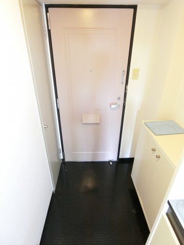 アクセスコート箕面 玄関