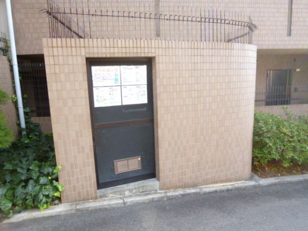 H・JORGE3 エントランス