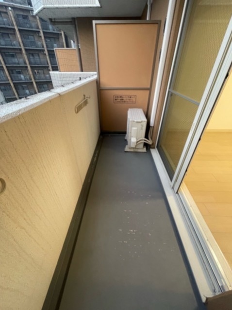 セレニテ新大阪弐番館 ベランダ