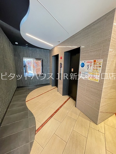 セレニテ新大阪カルム ロビー