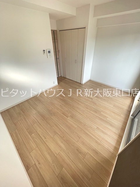 スプランディッド新大阪Ⅲ ベッドルーム