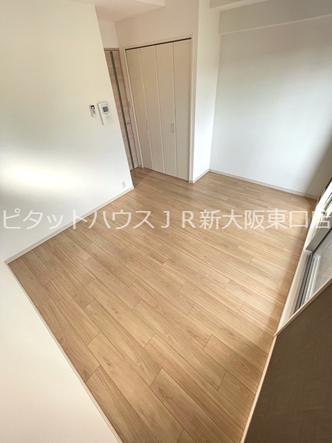 スプランディッド新大阪Ⅲ ベッドルーム