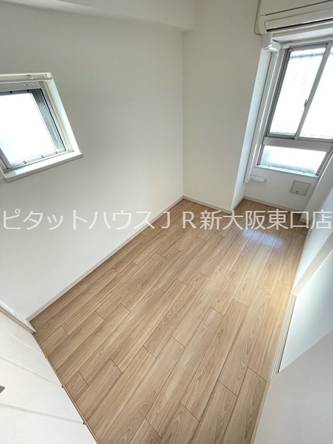 スプランディッド新大阪Ⅲ ベッドルーム