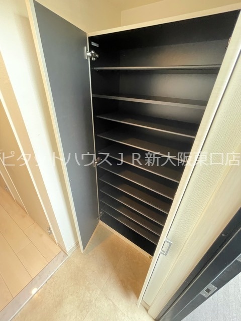 スプランディッド新大阪Ⅲ 収納
