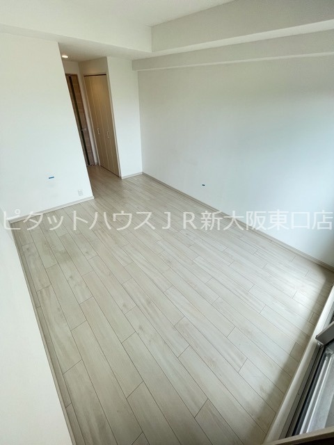 スプランディッド新大阪Ⅲ ベッドルーム