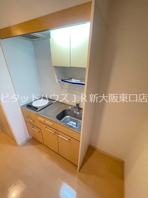 セレニテ新大阪弐番館 キッチン