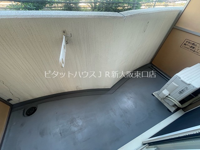 セレニテ新大阪弐番館 ベランダ