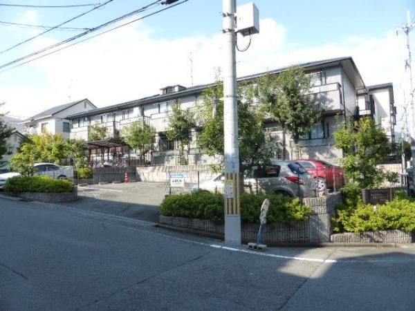 大阪府箕面市粟生新家２丁目 外観