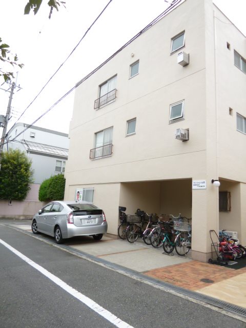 大阪府箕面市桜井１丁目 外観