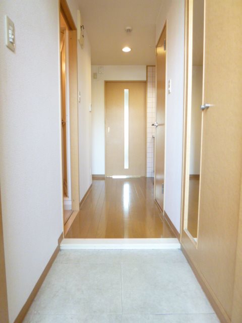 大阪府箕面市小野原西１丁目 玄関
