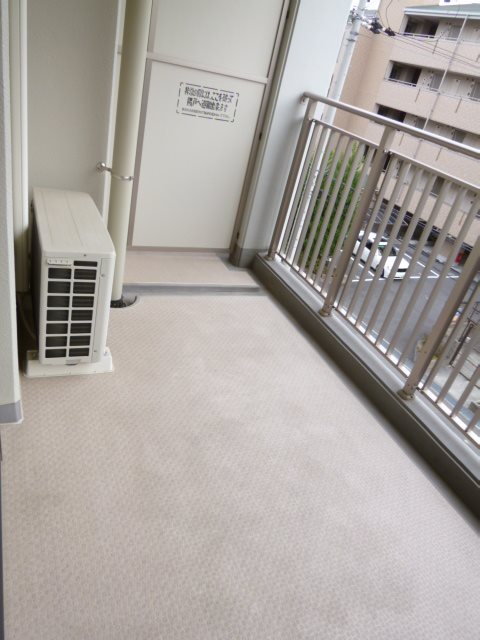 大阪府箕面市小野原西６丁目 ベランダ