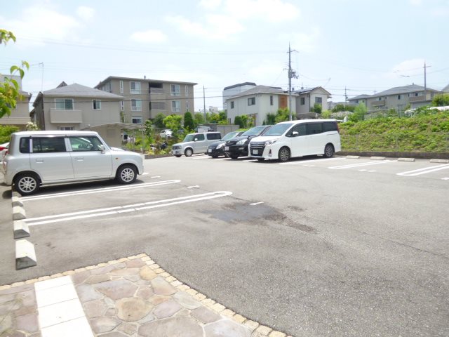 大阪府箕面市小野原西５丁目 駐車場