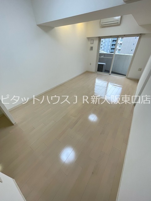 大阪府大阪市淀川区宮原１丁目 リビング