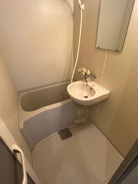 大阪府箕面市瀬川５丁目 洗面所