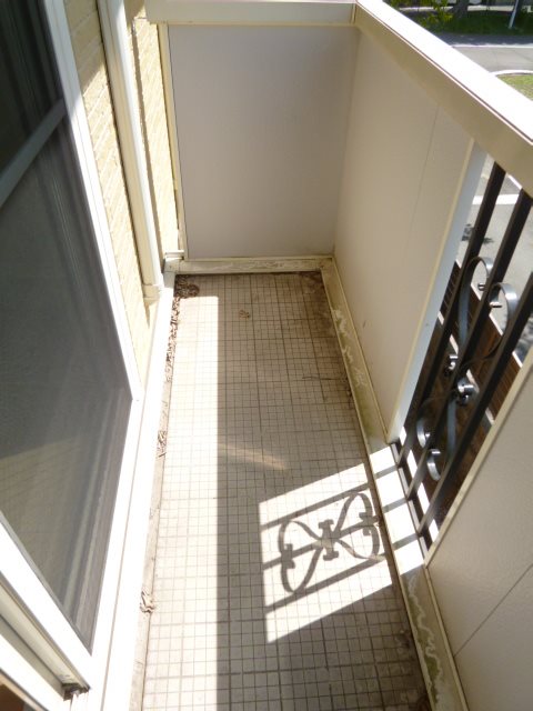 大阪府箕面市半町２丁目 ベランダ