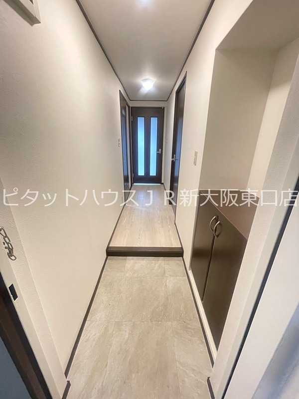 サンフラッツ新大阪本館 玄関