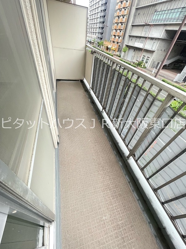 サンフラッツ新大阪本館 ベランダ