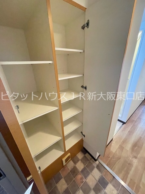 大阪府大阪市東淀川区東中島１丁目 収納