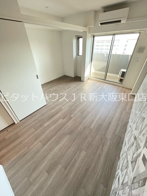 大阪府大阪市東淀川区西淡路１丁目 リビング