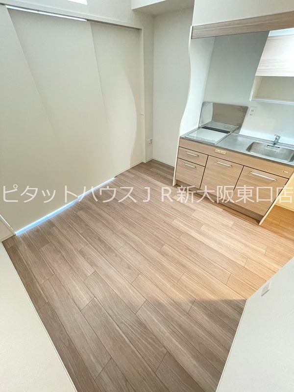 大阪府大阪市東淀川区西淡路１丁目 リビング