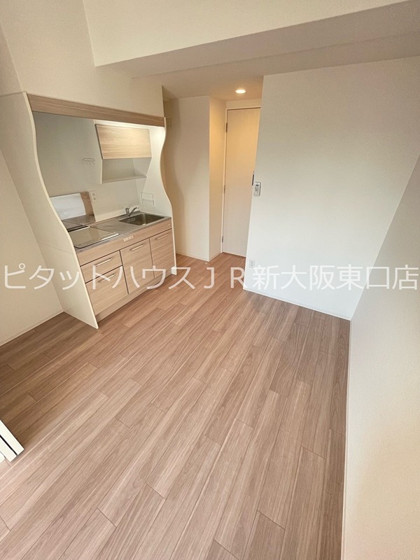 大阪府大阪市東淀川区西淡路１丁目 リビング