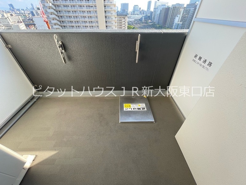 大阪府大阪市東淀川区西淡路１丁目 ベランダ