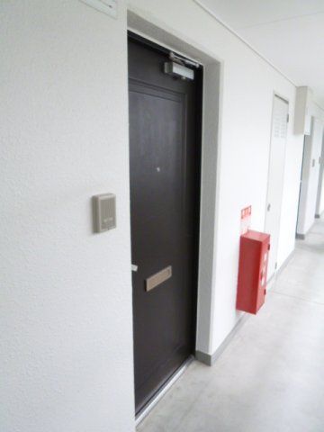大阪府箕面市西小路２丁目 玄関