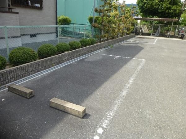 大阪府箕面市今宮３丁目 駐車場