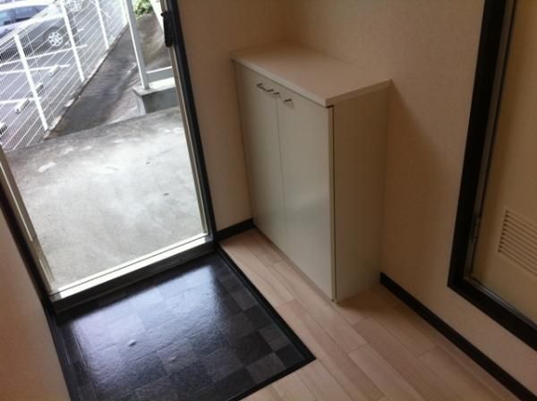 大阪府箕面市粟生外院３丁目 玄関
