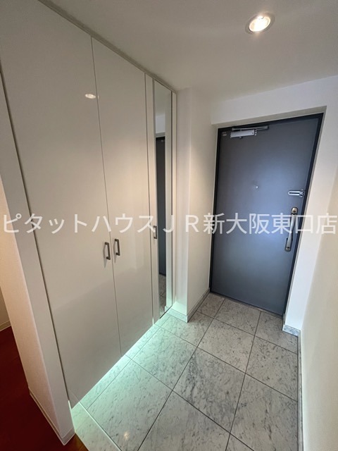 大阪府大阪市東淀川区東中島１丁目 玄関