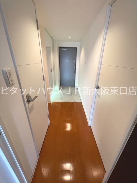 大阪府大阪市東淀川区東中島１丁目 玄関