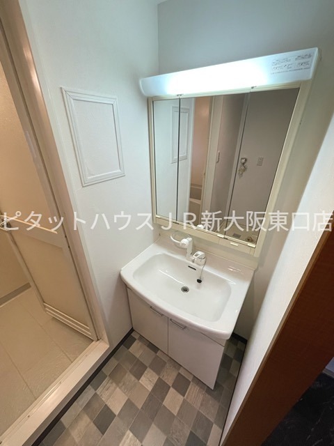大阪府大阪市東淀川区東中島１丁目 洗面所