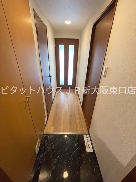 大阪府大阪市東淀川区東中島１丁目 玄関