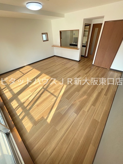 大阪府大阪市東淀川区東中島１丁目 リビング