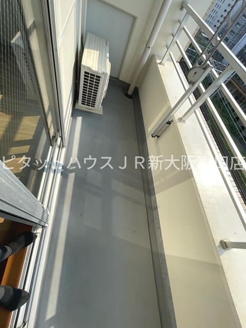 大阪府大阪市東淀川区東中島１丁目 ベランダ